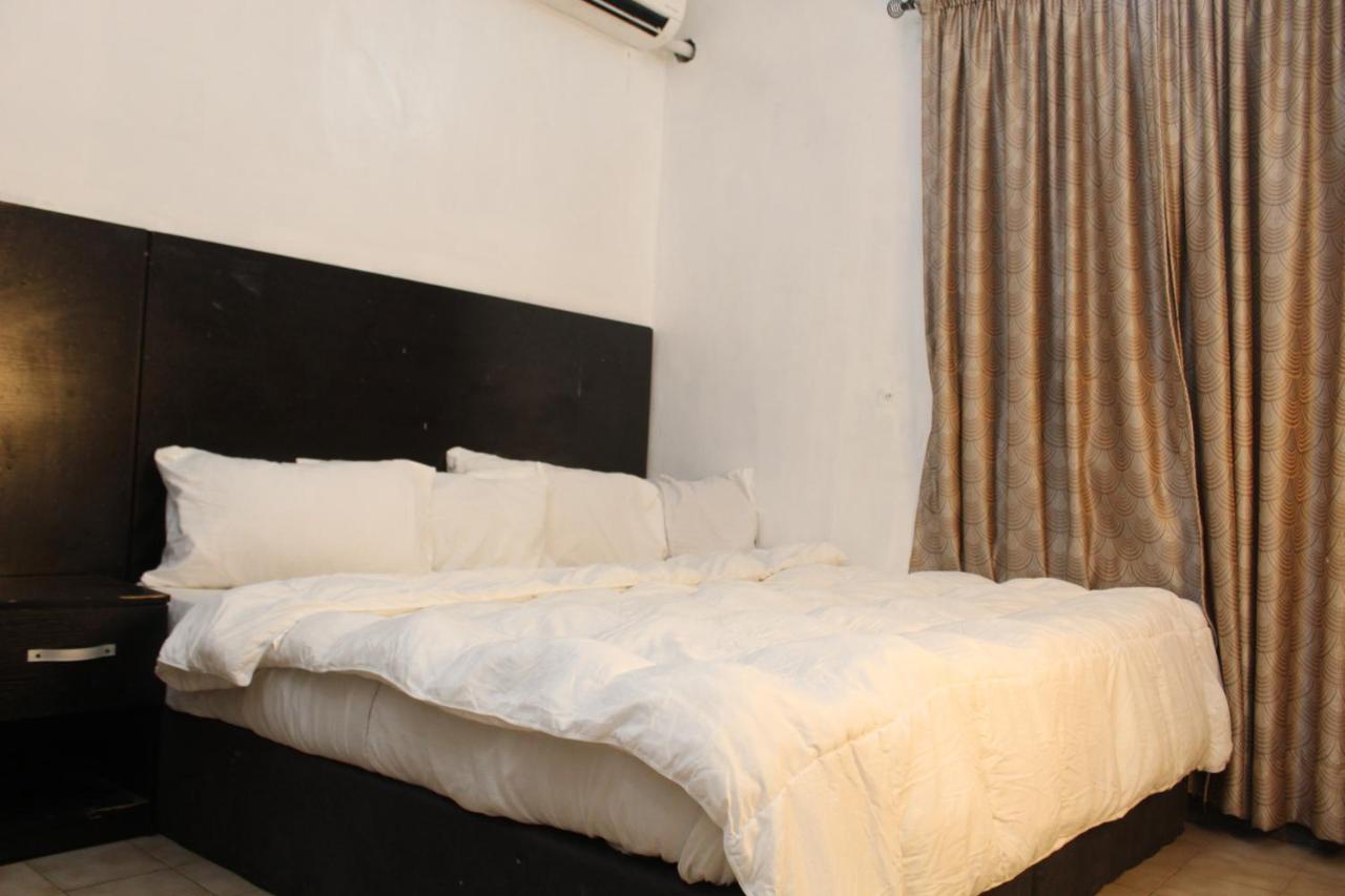 Blue Moon Hotels Victoria Island Lagos Dış mekan fotoğraf