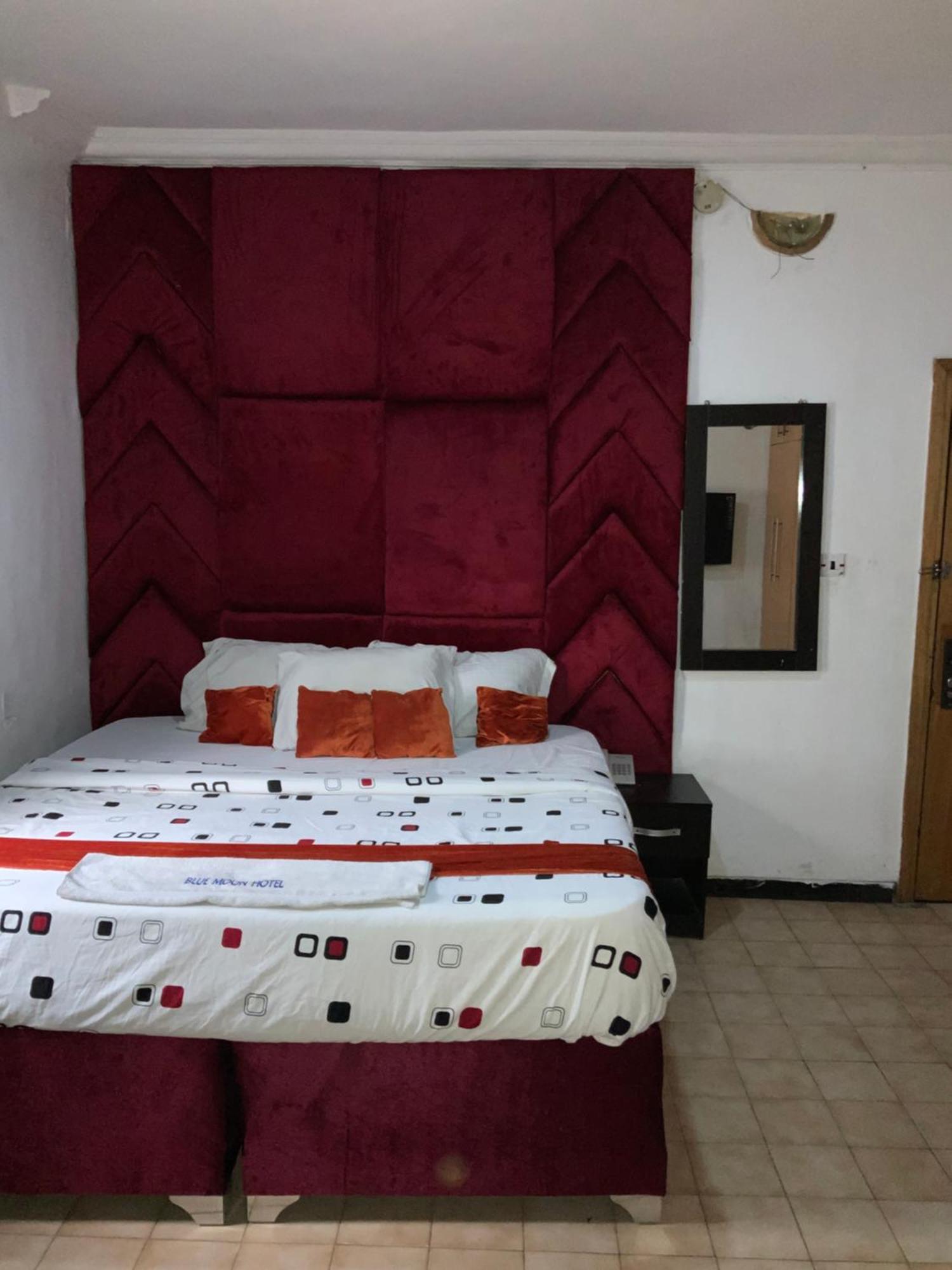 Blue Moon Hotels Victoria Island Lagos Dış mekan fotoğraf